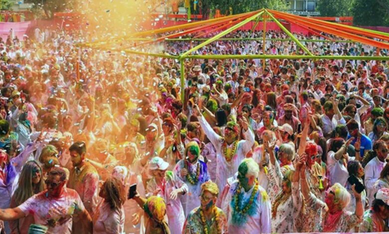 Holi