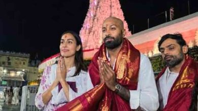 Hardik Pandya And Mahika Sharma